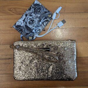 Adrienne Vittadini Charging Wallet Gold Sequins.